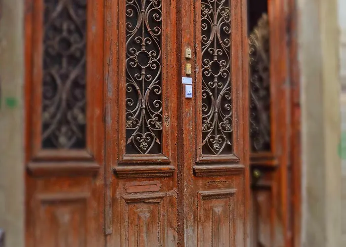 Nino\'S Apartment In The Center Of Tbilisi